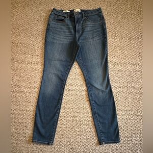 Universal Threads Jeans